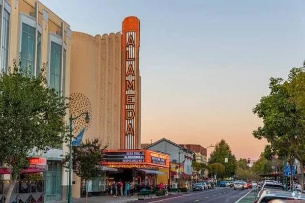 Alameda, California — island city served by Oakland Mobile Detailing's mobile car detailing